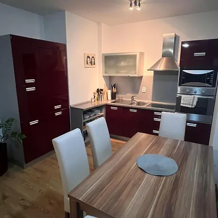 Max * Liptovský Mikuláš